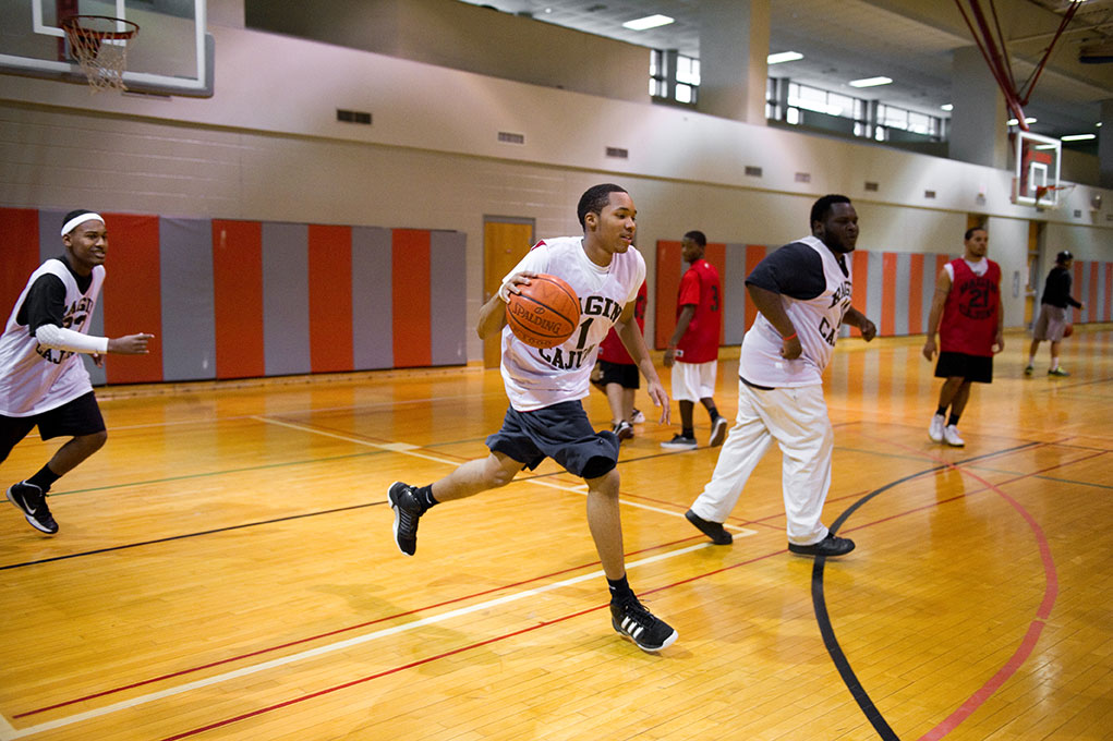 Basketball Courts Near Me - Gyms Near Me